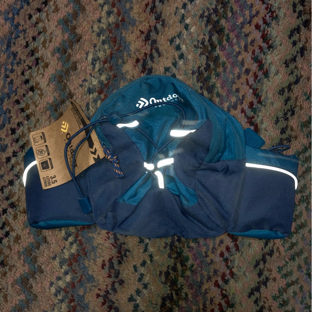 Blue Athletic Shorts with Reflective Stripes Fanny pack